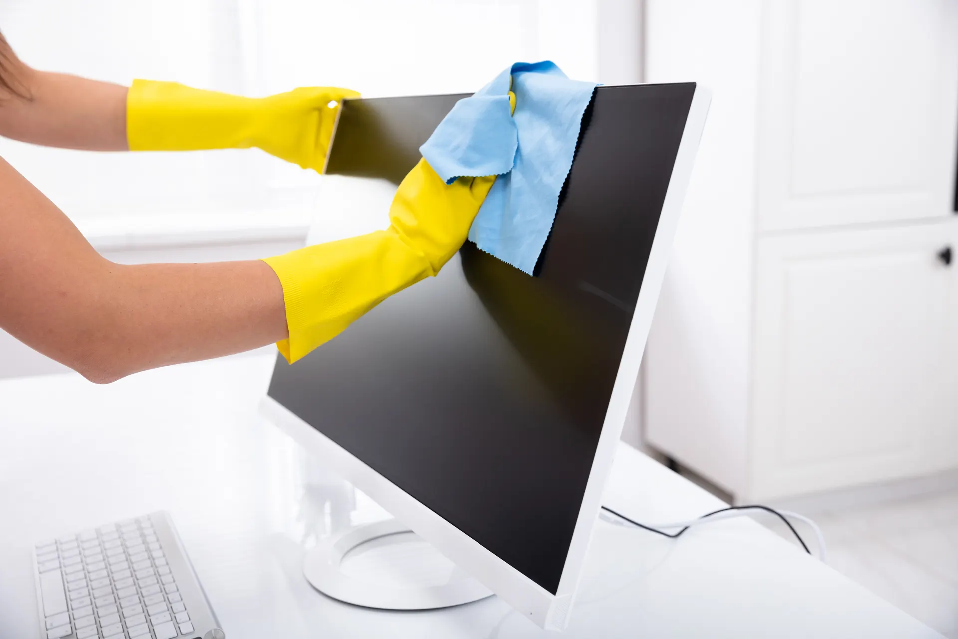 Office & Commercial Cleaning